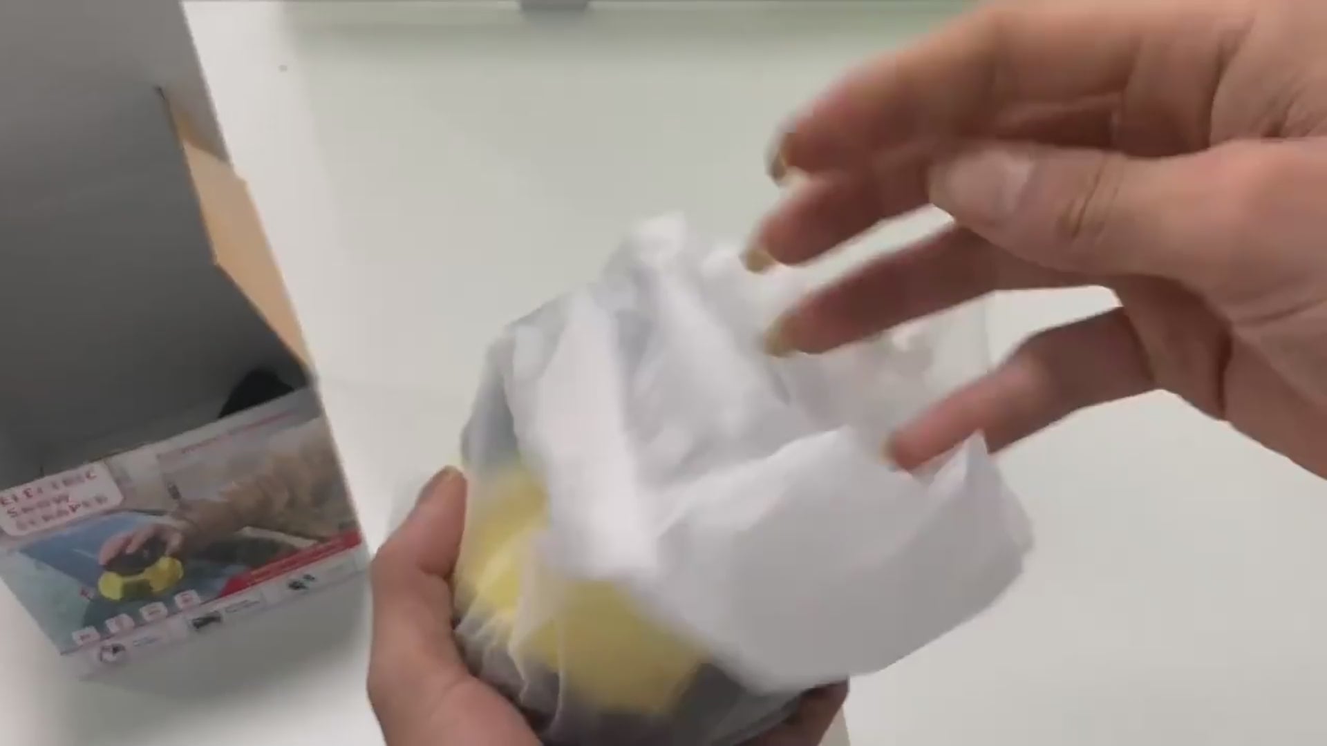 Snow Crush - Eiskratzer